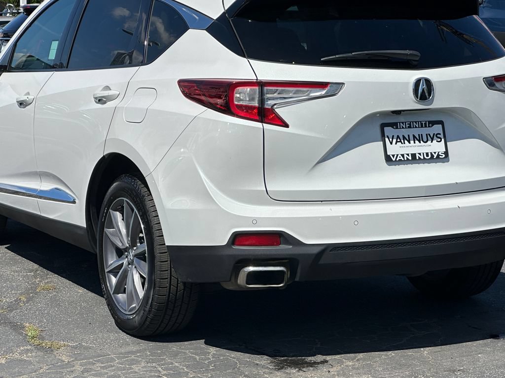 Used 2023 Acura RDX w/ Technology Package FWD image 5