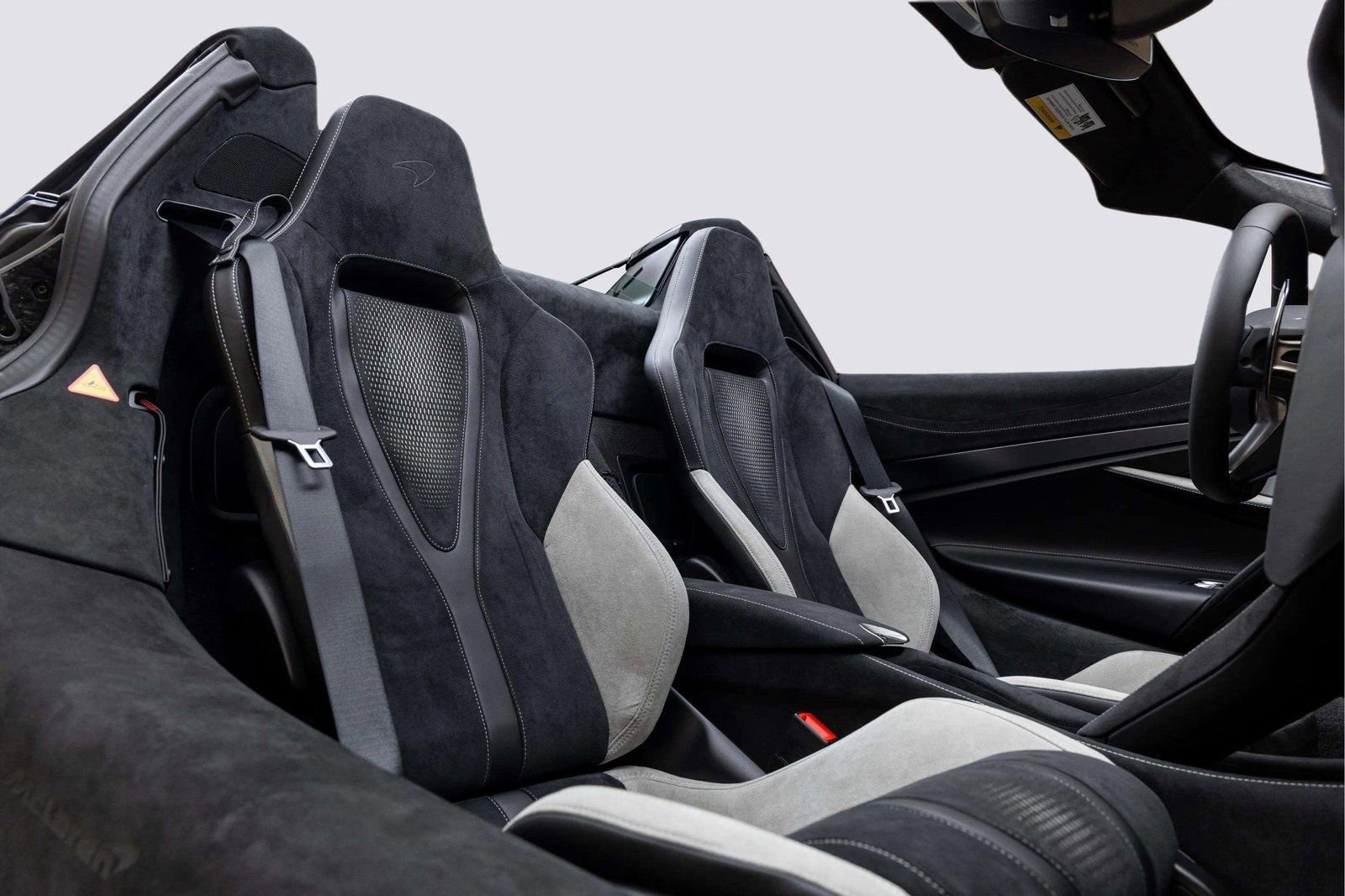 New 2026 McLaren 750S Spider RWD image 17