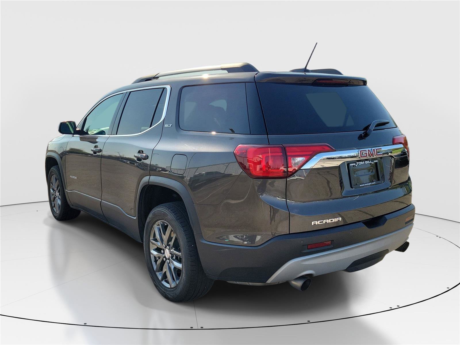 Used 2019 GMC Acadia SLT image 4