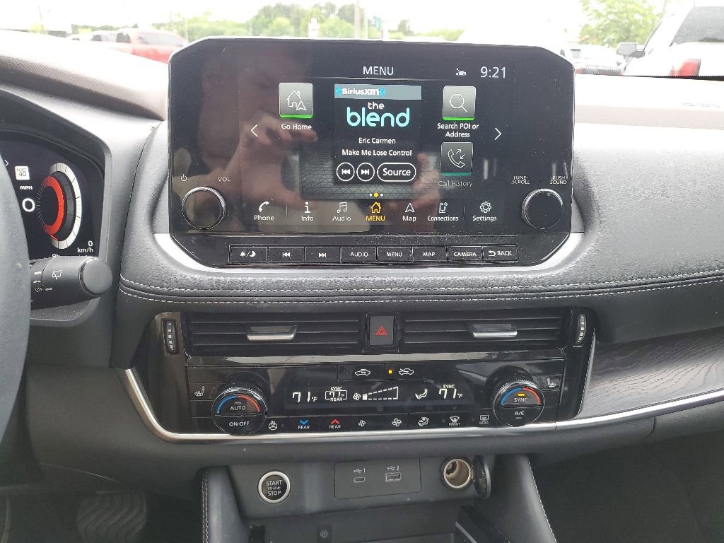 Used 2023 Nissan Rogue Platinum w/ Platinum Premium Package FWD image 8