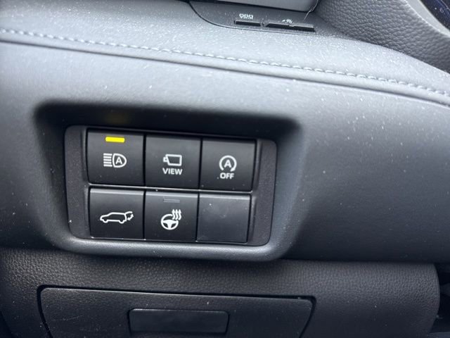 Used 2025 Toyota Highlander Platinum image 22