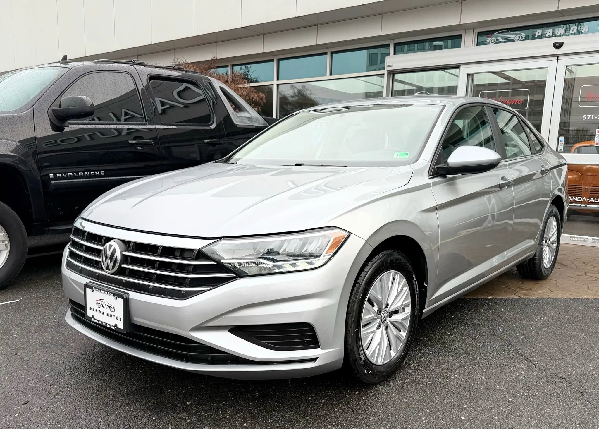 Used 2019 Volkswagen Jetta S w/ Driver Assistance Package FWD image 3