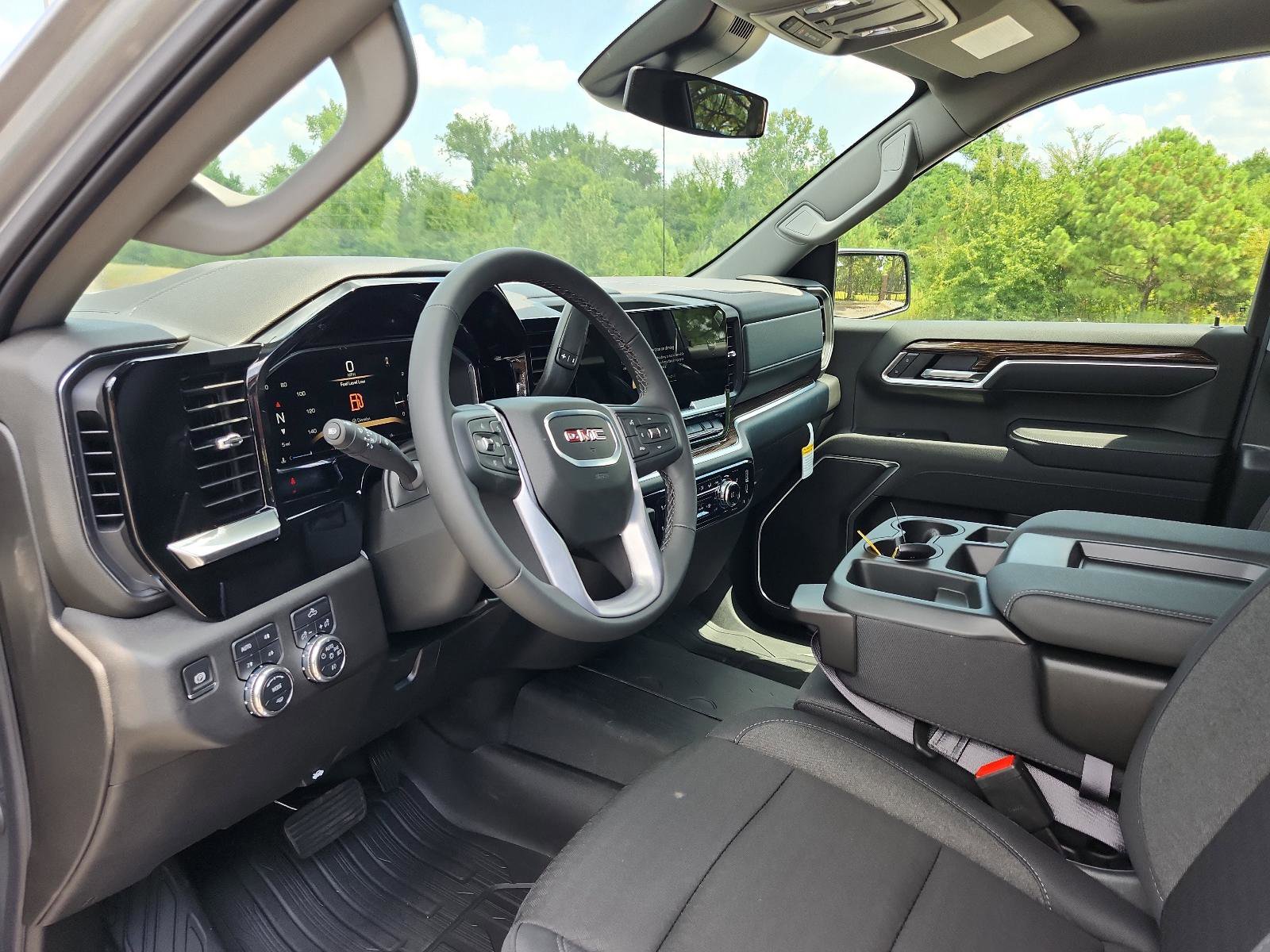 New 2026 GMC Sierra 1500 Elevation image 12