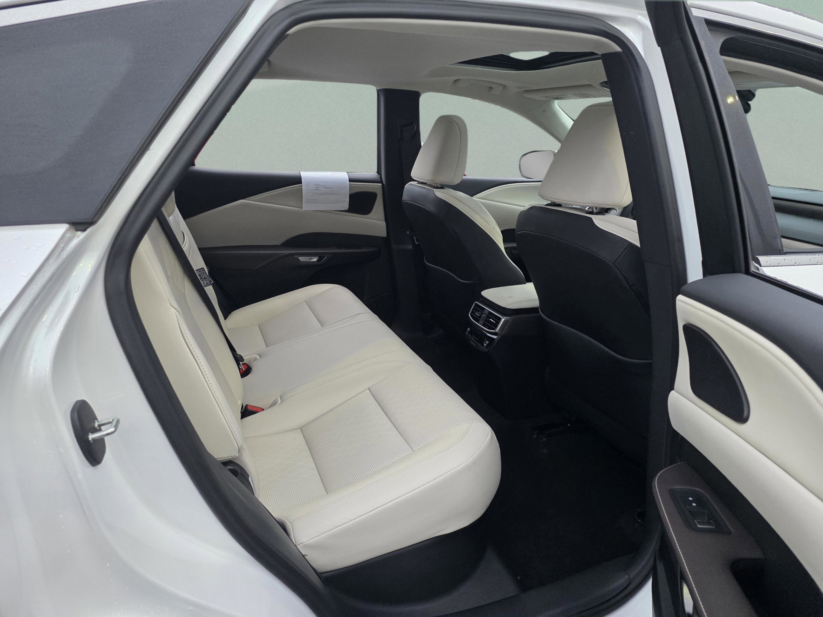 Certified 2024 Lexus RX 350 FWD image 22