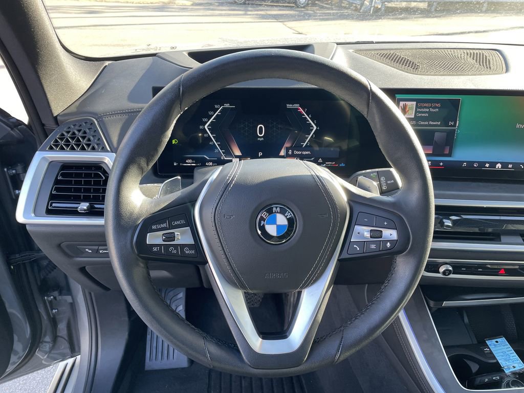 Used 2024 BMW X5 xDrive40i w/ Premium Package image 16
