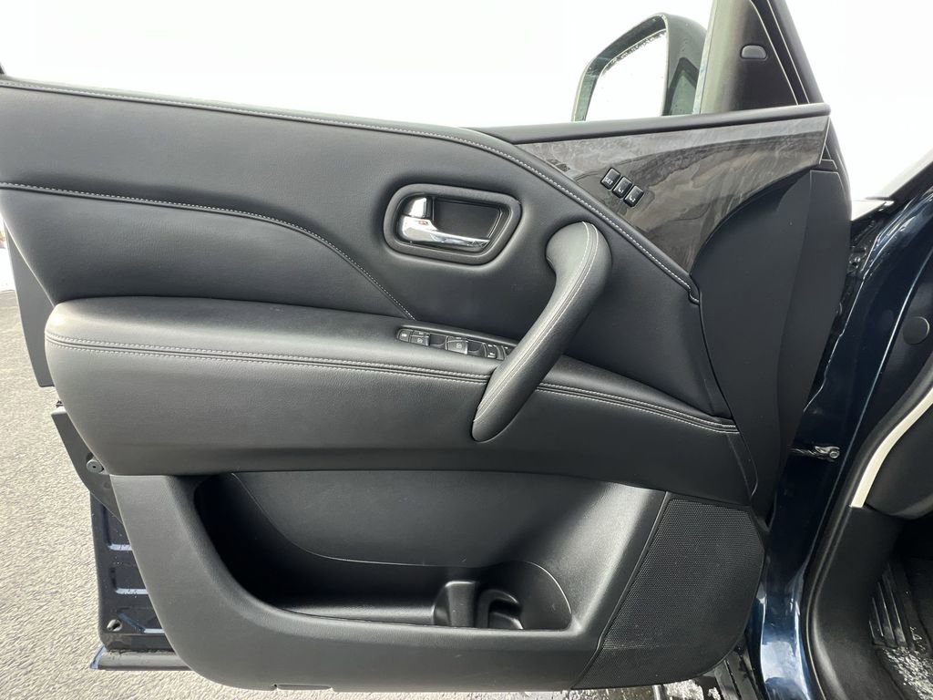 Used 2021 INFINITI QX80 Luxe image 23