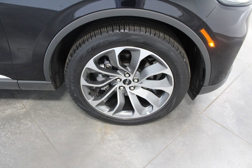 Used 2025 Lincoln Aviator Reserve image 61