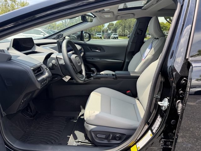 New 2026 Toyota Prius Limited FWD image 6