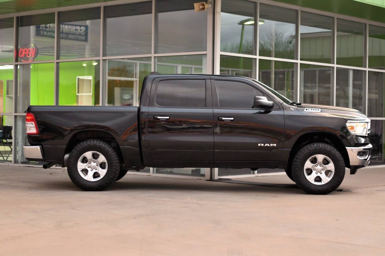 Used 2020 RAM 1500 Big Horn AWD/4WD image 9
