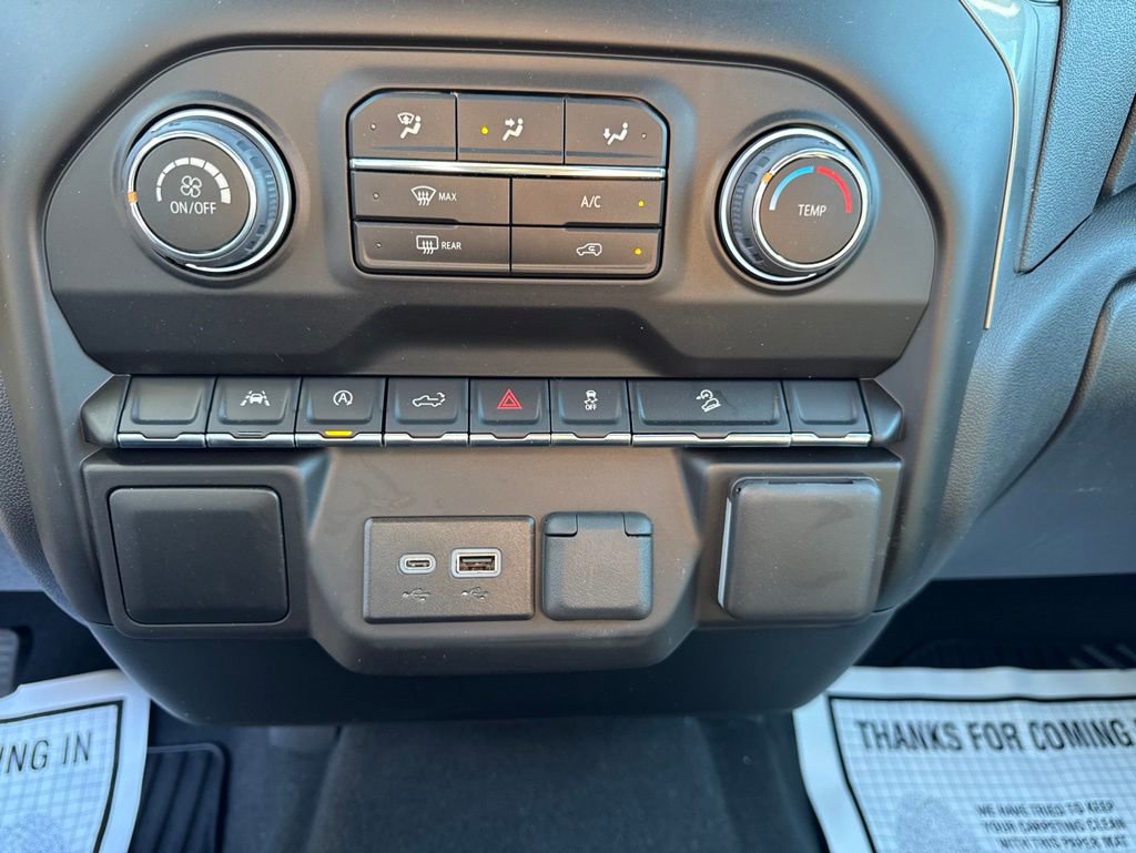 New 2026 Chevrolet Silverado 1500 Custom Trail Boss w/ LPO, Dark Essentials Package AWD/4WD image 17