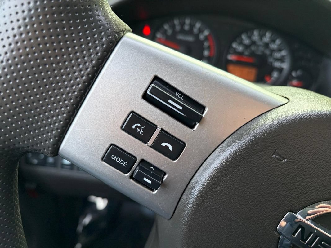 Used 2018 Nissan Frontier SV AWD/4WD image 18