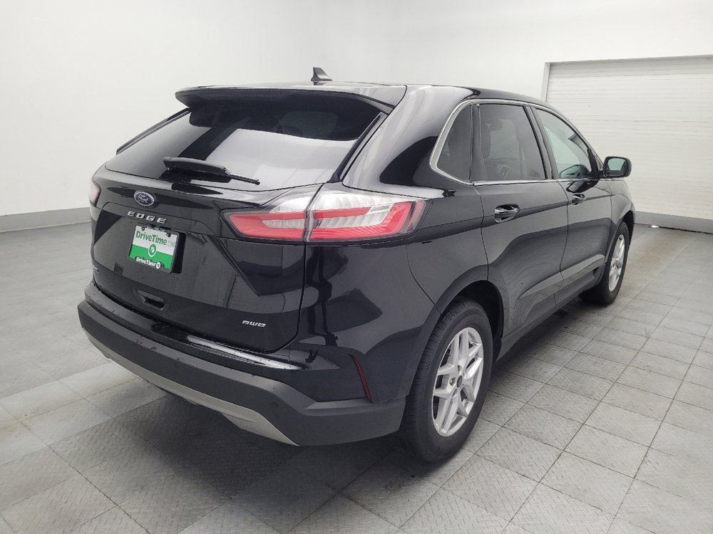 Used 2023 Ford Edge SEL image 9
