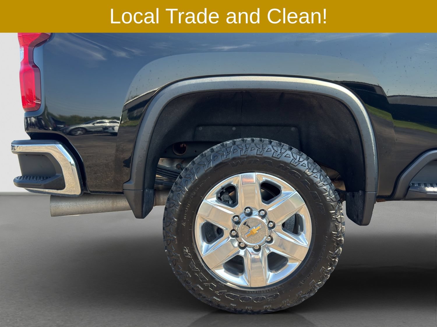 Used 2021 Chevrolet Silverado 2500 LTZ w/ LTZ Plus Package AWD/4WD image 23