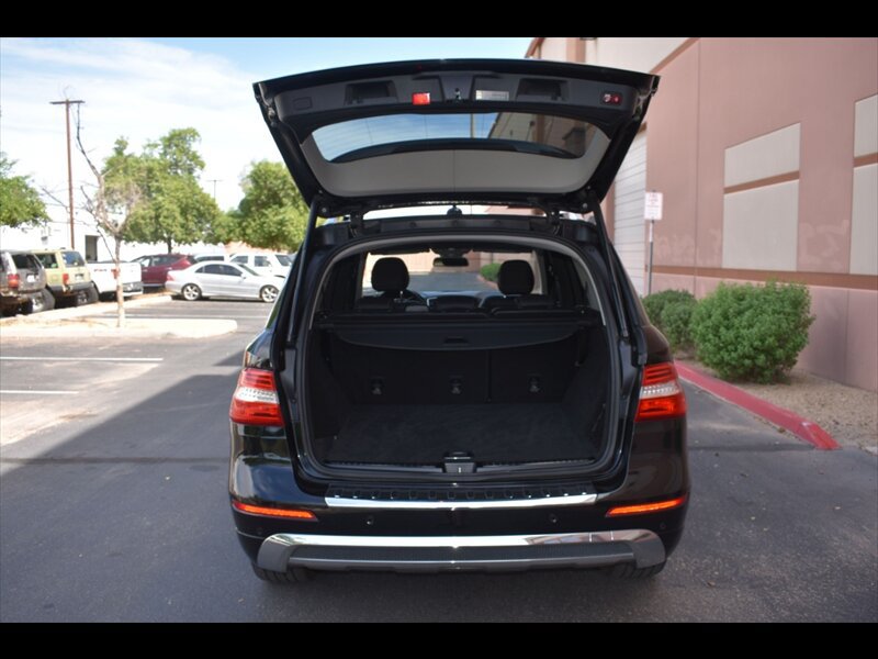 Used 2015 Mercedes-Benz ML 400 4MATIC image 24