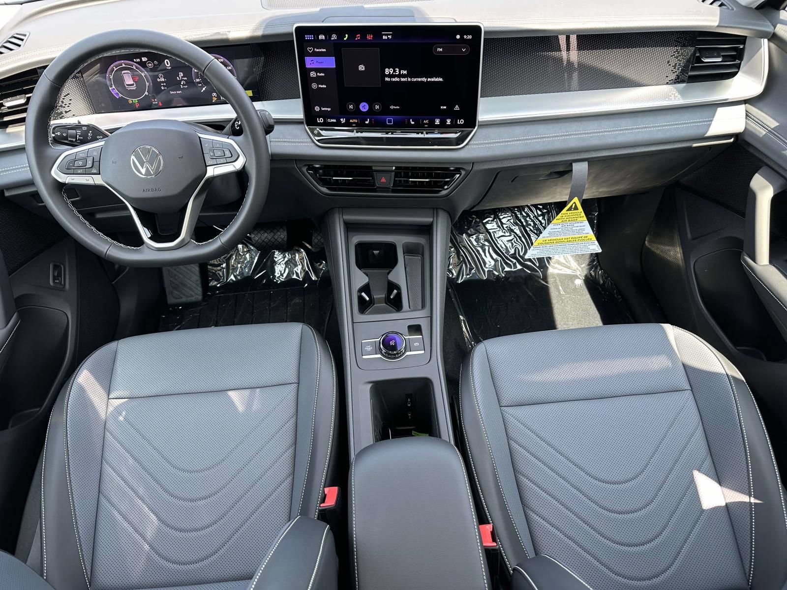 New 2026 Volkswagen Tiguan SE FWD image 11