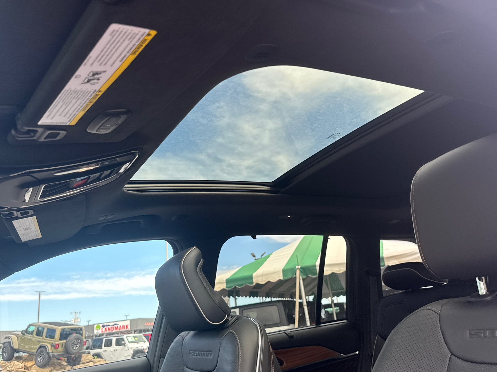 New 2026 Jeep Grand Cherokee Summit w/ Adv Protech Group IV AWD/4WD image 13