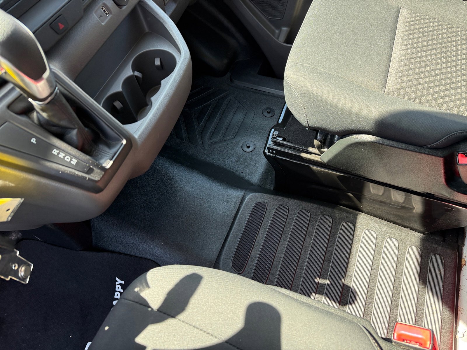 Certified 2025 Ford Transit 250 Low Roof w/ Exterior Upgrade Package RWD image 13