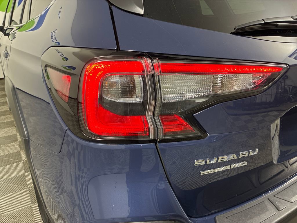 Certified 2025 Subaru Outback Premium w/ Popular Package #1A image 11