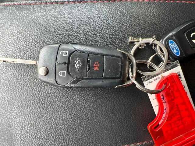 Used 2016 Ford Fusion SE FWD image 34