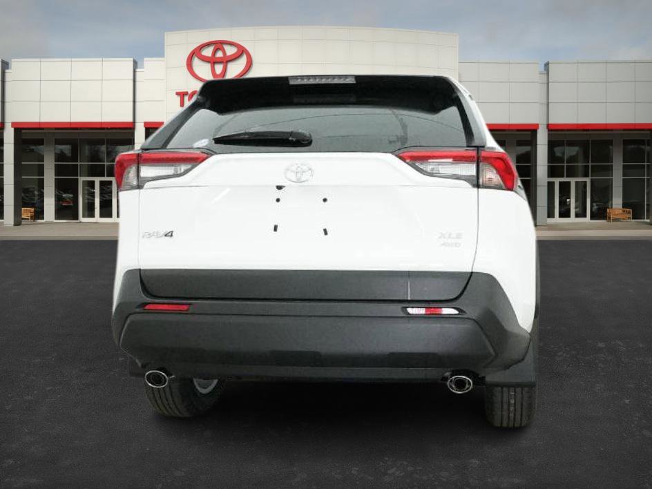 New 2025 Toyota RAV4 XLE image 17