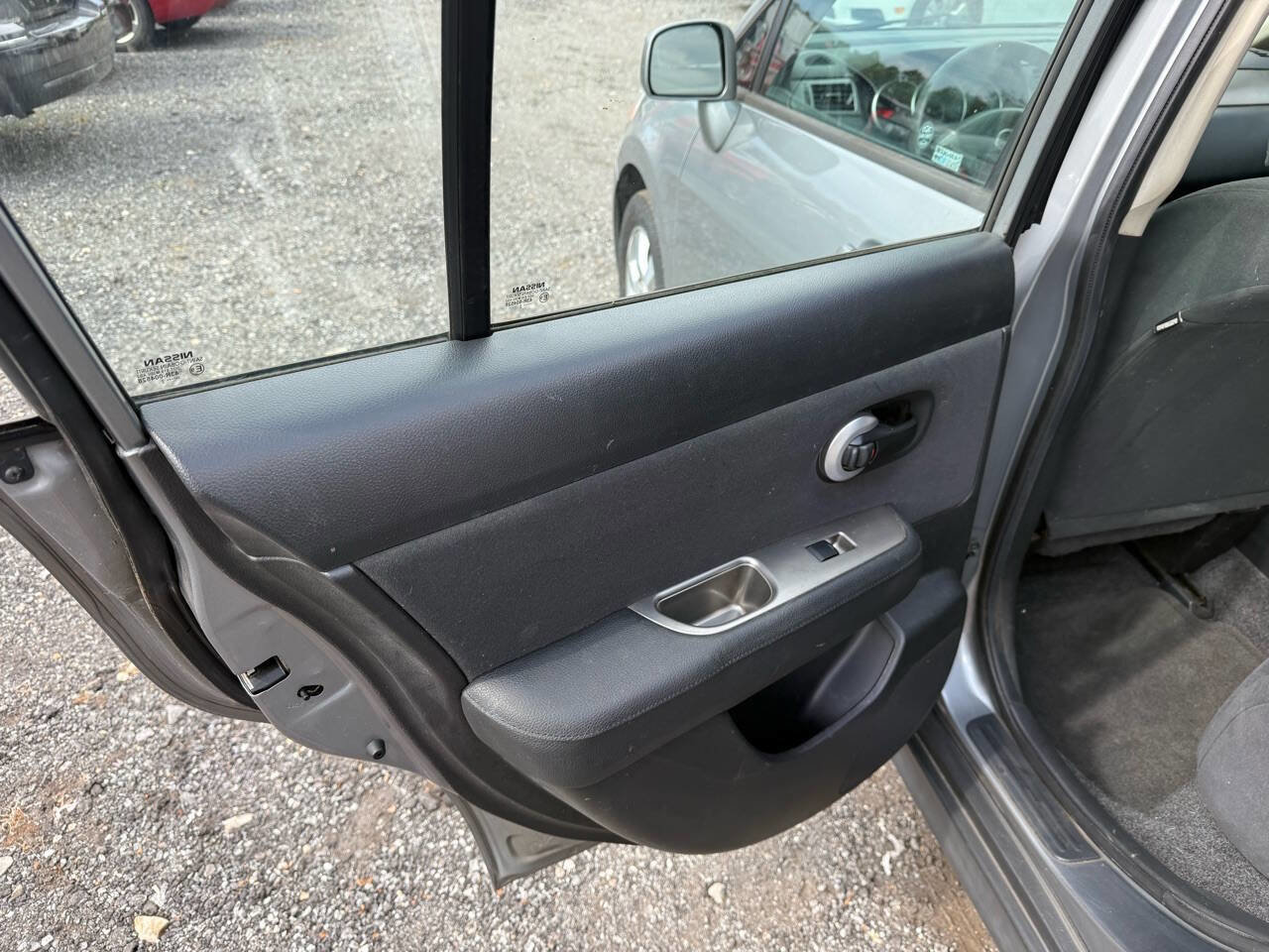 Used 2012 Nissan Versa 1.8 S w/ Special Edition Pkg image 24