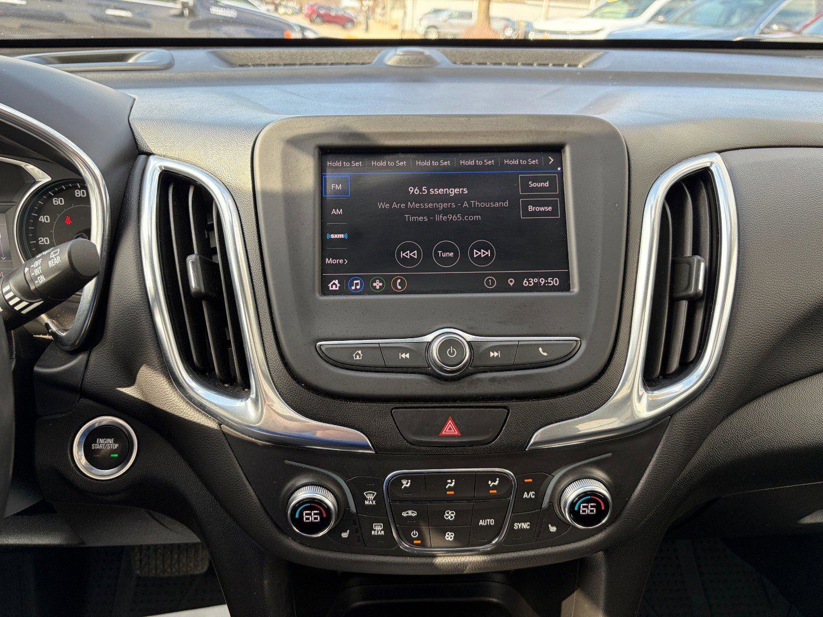 Used 2021 Chevrolet Equinox LT AWD/4WD image 12
