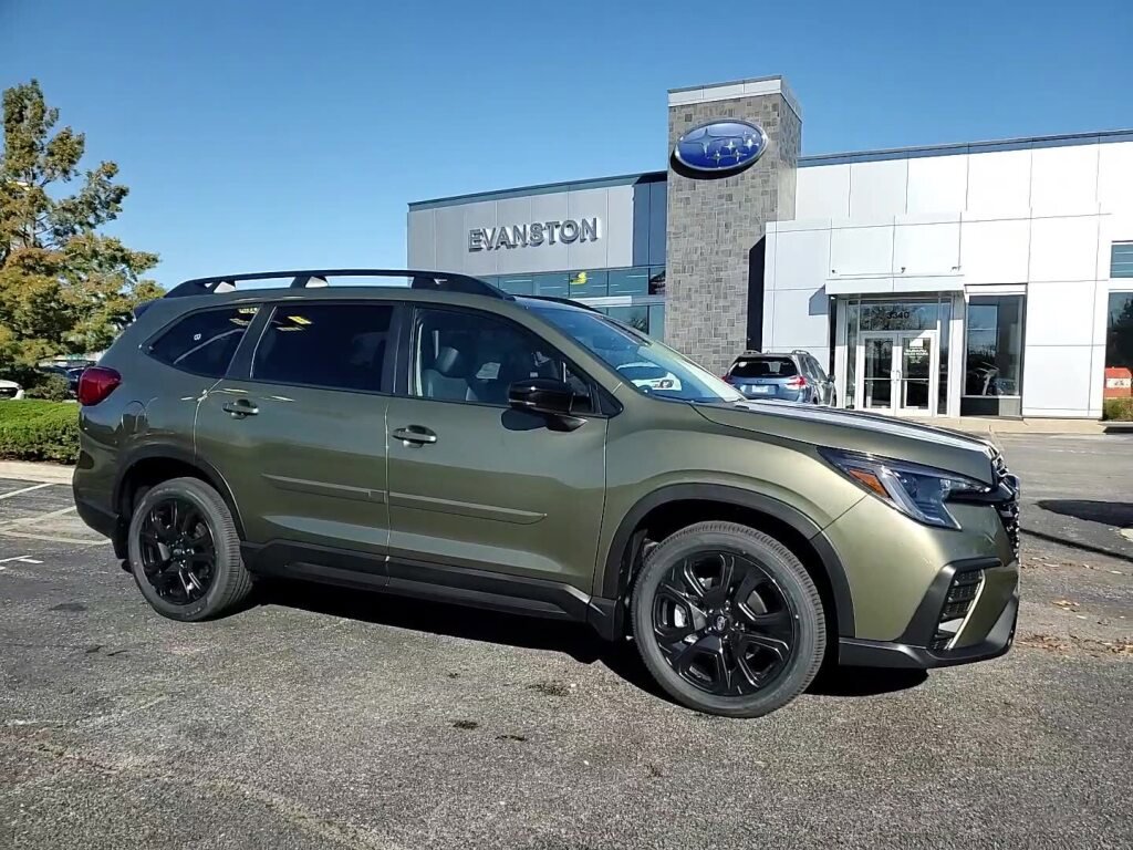 New 2025 Subaru Ascent Bronze Edition image 2