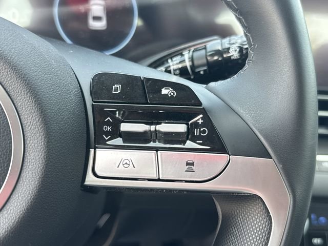 Certified 2025 Hyundai Elantra SEL FWD image 25