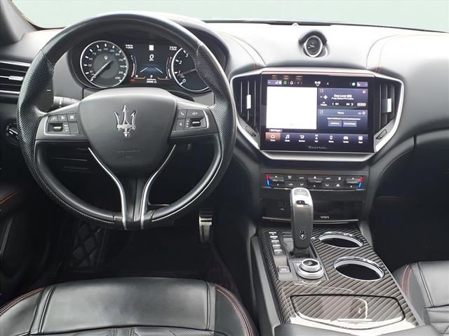 Used 2021 Maserati Ghibli Trofeo image 16