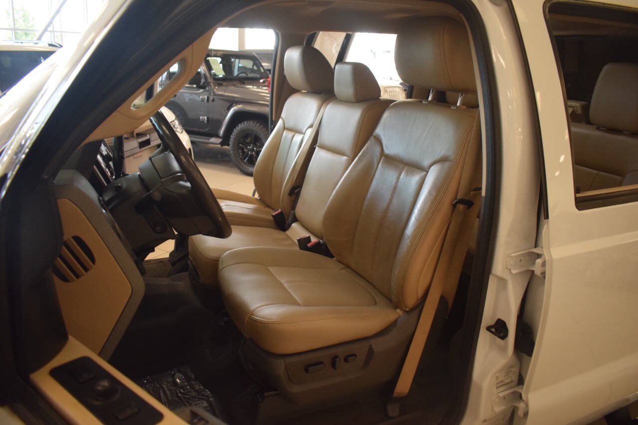 Used 2011 Ford F250 Lariat w/ Lariat Interior Pkg RWD image 53