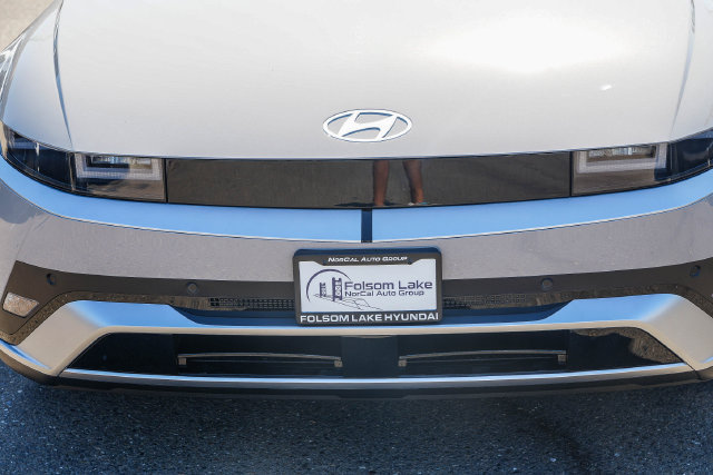 New 2026 Hyundai Ioniq 5 SEL RWD image 8