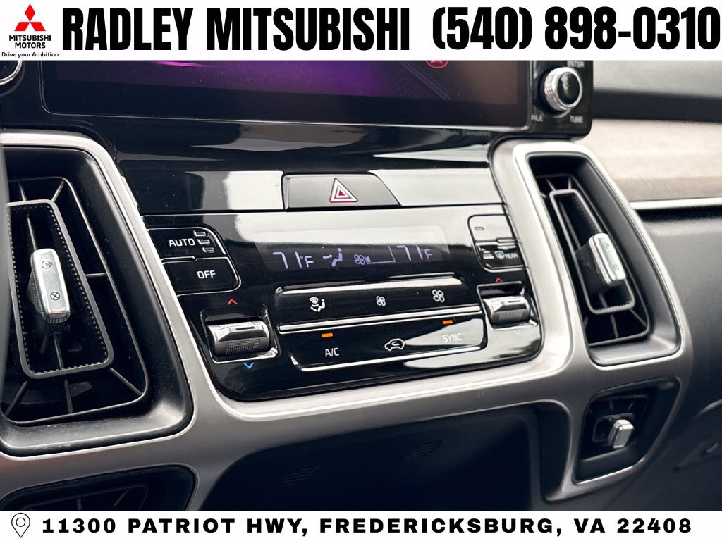 Used 2023 Kia Sorento S w/ Panoramic Sunroof Package AWD/4WD image 10