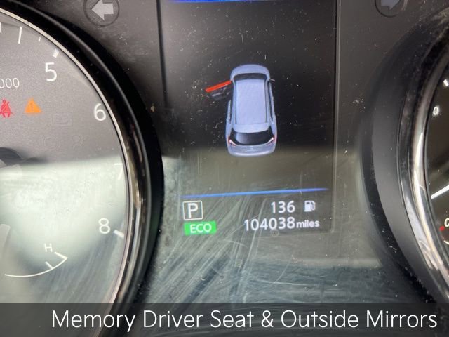 Used 2020 Nissan Rogue SV w/ Sun & Sound Touring Package image 12