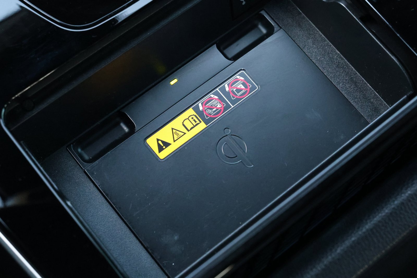 Used 2025 Toyota bZ4X FWD w/ Weather Package image 25