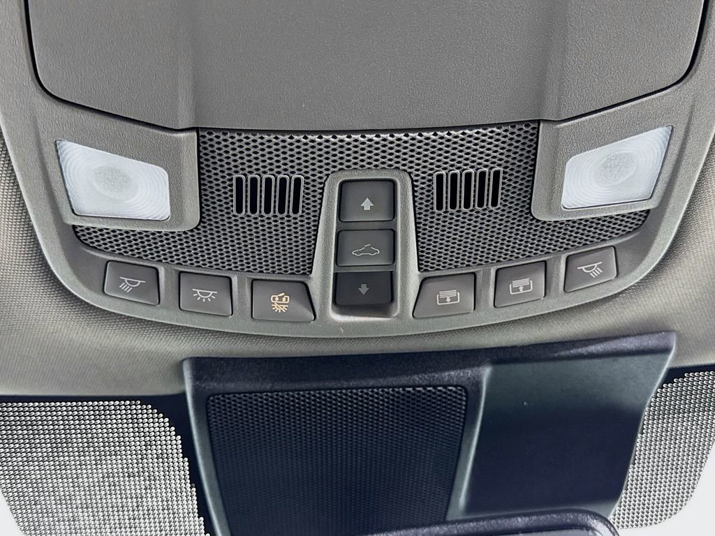 Used 2020 Ford F150 Lariat w/ Equipment Group 502A Luxury image 14