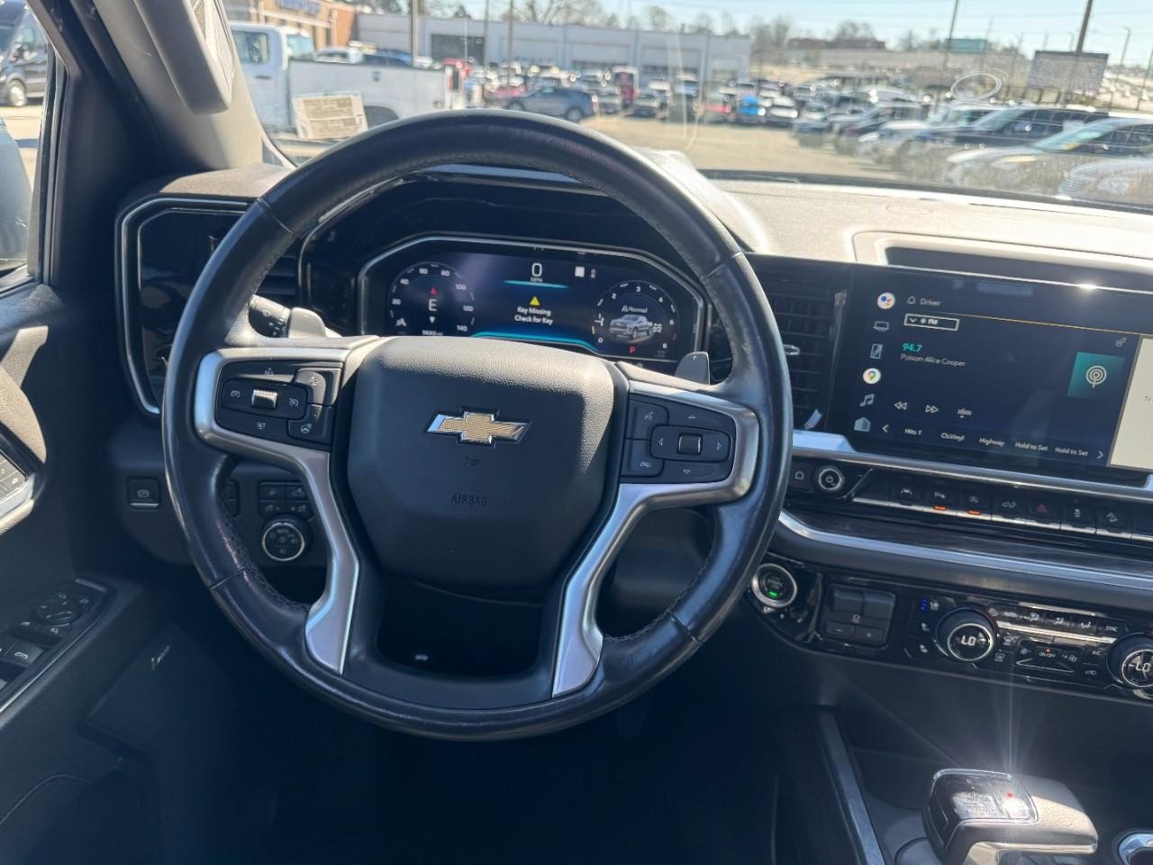 Used 2022 Chevrolet Silverado 1500 LTZ w/ Technology Package image 13