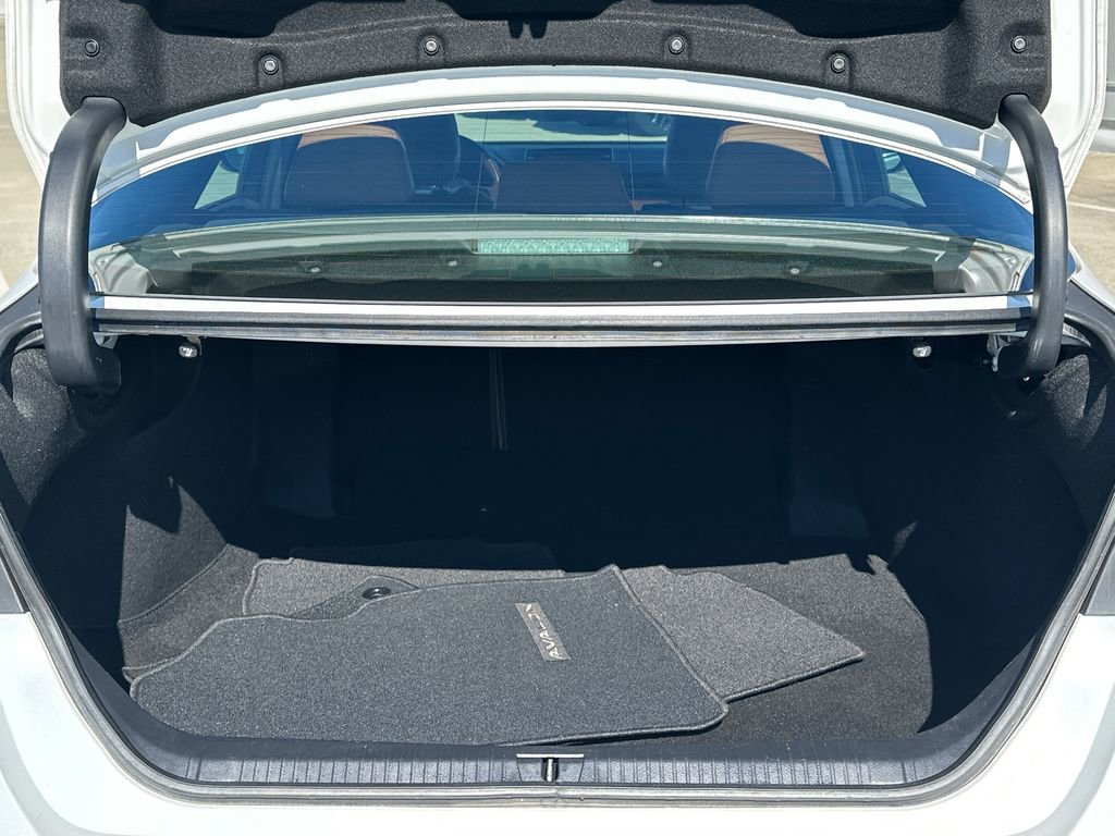 Used 2020 Toyota Avalon Limited w/ Advanced Safety Package image 6