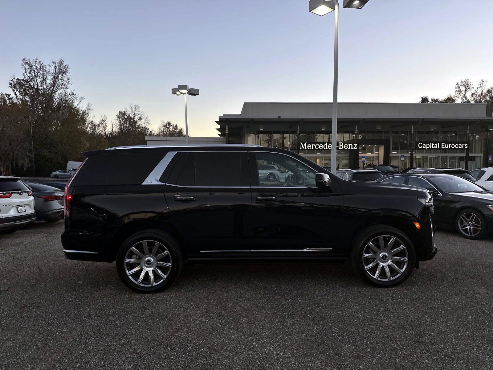 Used 2024 Cadillac Escalade Premium Luxury Platinum image 6