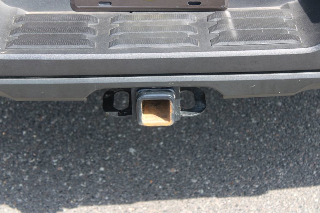 Used 2023 Toyota Tundra SR5 w/ SR5 Convenience Package AWD/4WD image 14