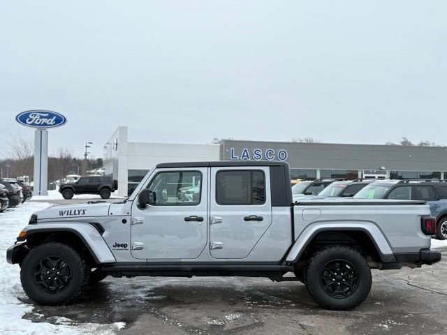 Used 2021 Jeep Gladiator Willys image 41