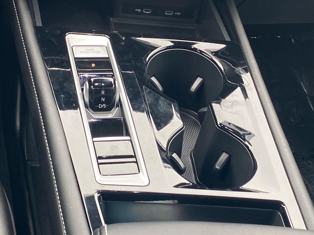 Certified 2024 Volkswagen Atlas SEL image 8