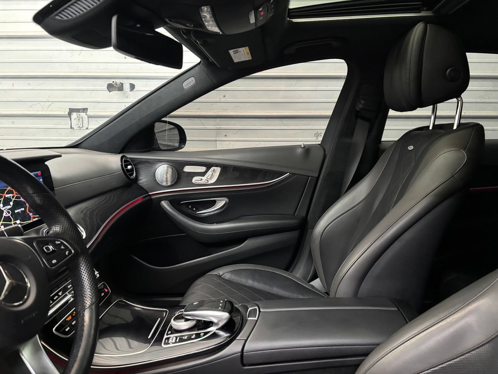 Used 2017 Mercedes-Benz E 300 4MATIC image 23