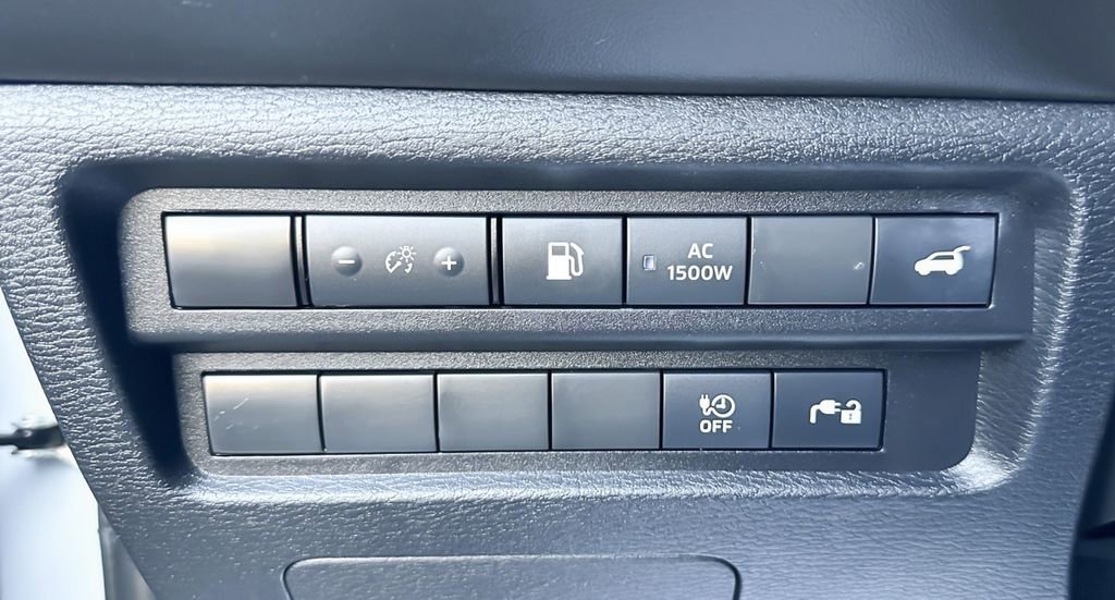 Used 2023 Mitsubishi Outlander SEL image 29