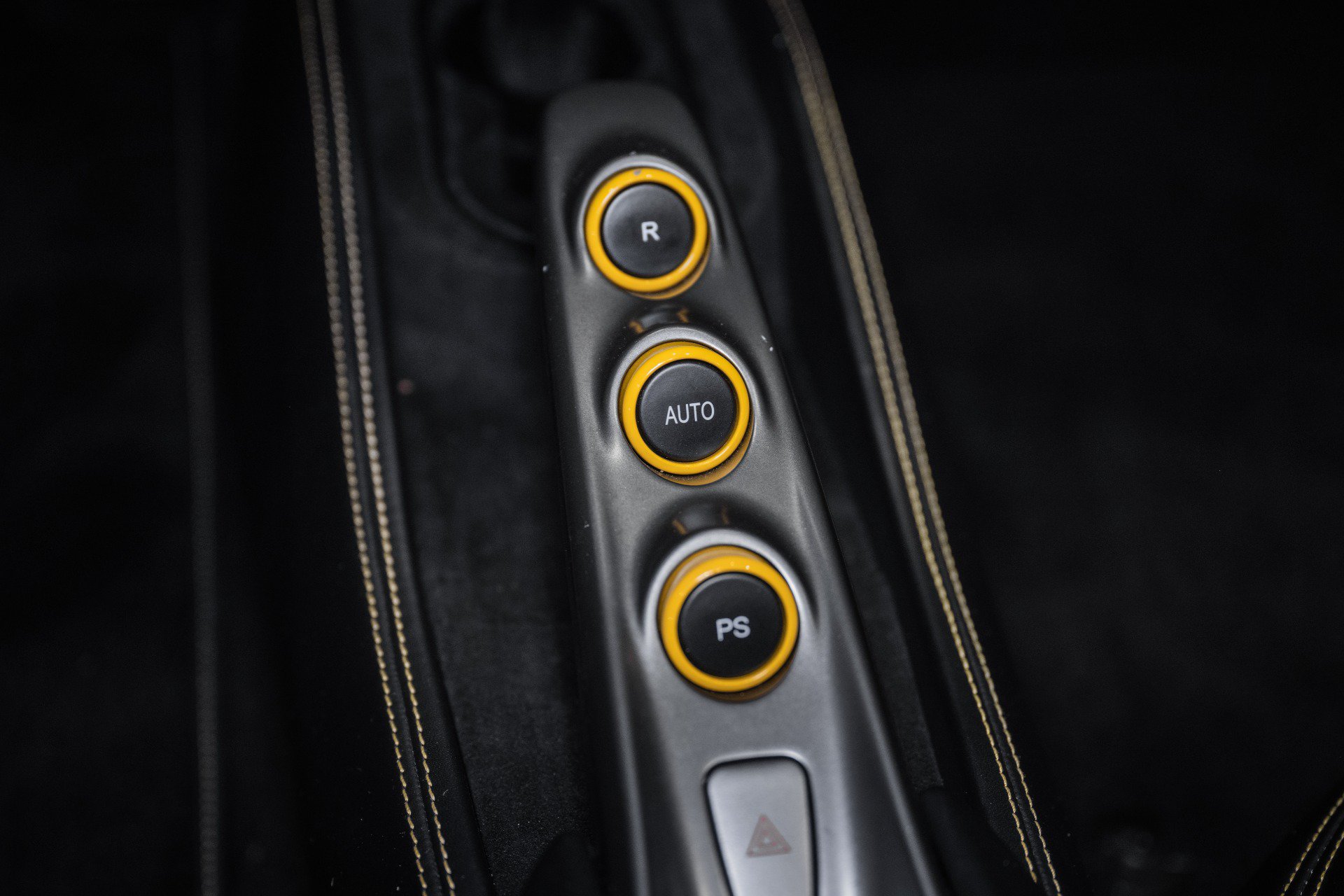 Used 2023 Ferrari F8 Tributo RWD image 36
