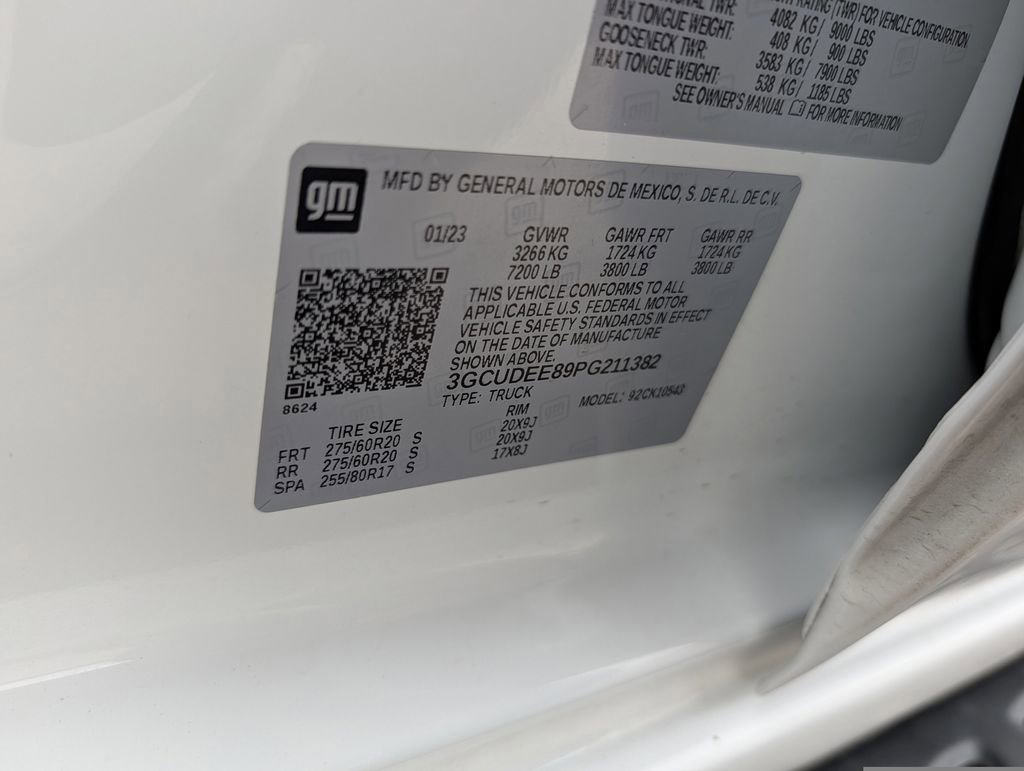 Used 2023 Chevrolet Silverado 1500 RST w/ Z71 Off-Road Package image 36