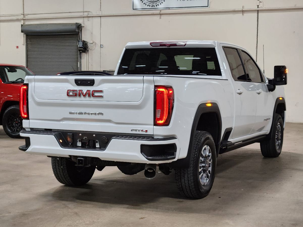 Used 2023 GMC Sierra 2500 AT4 w/ Gooseneck/5TH Wheel Package image 8