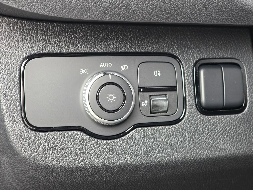 New 2025 Mercedes-Benz Sprinter 2500 image 21