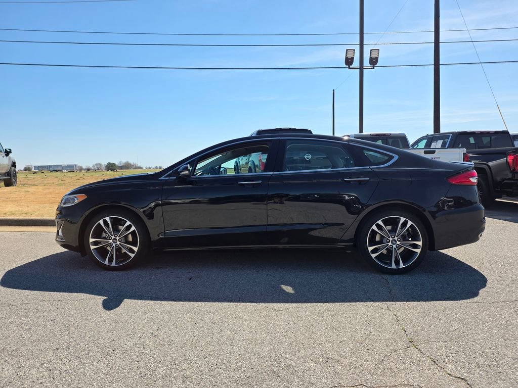 Used 2019 Ford Fusion Titanium image 8