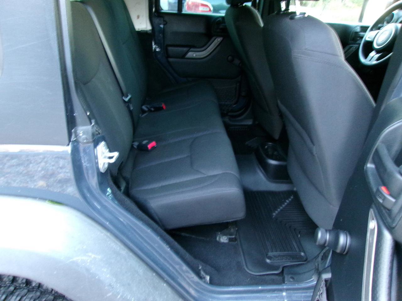 Used 2016 Jeep Wrangler Unlimited Sport image 7