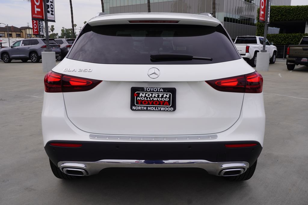 Used 2025 Mercedes-Benz GLA 250 image 6